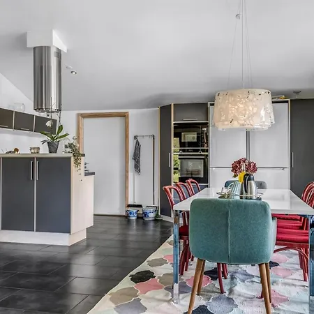 Nadica - 400m From The Sea By Interhome