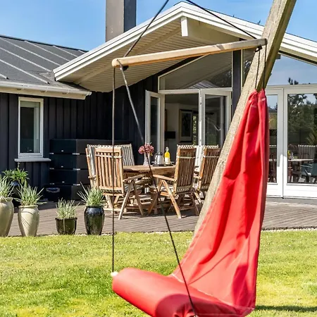 Nadica - 400m From The Sea By Interhome Lokken