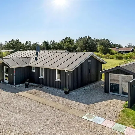 Nadica - 400m From The Sea By Interhome Lokken